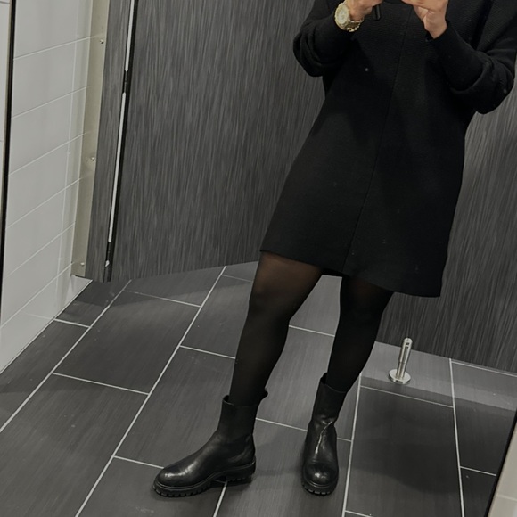 Ducanero Black Washed Chelsea Boot - Picture 2 of 6